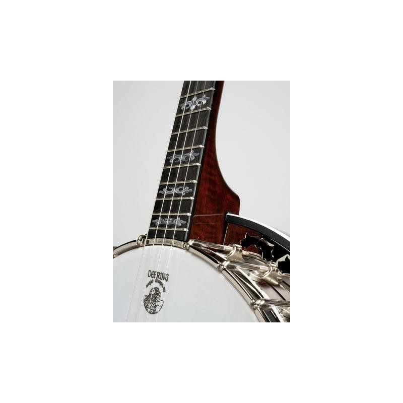 DEERING EAGLE II 19-FRET TENOR BANJO