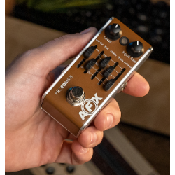 Fishman AFX Pro EQ Mini Acoustic Preamp & EQ Acoustic Guitar Pedal